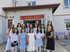 4C Sınıfı Kızları